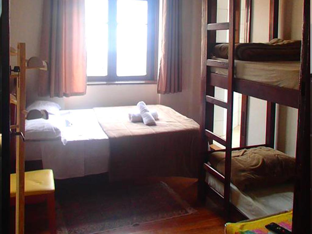 Curitiba Hostel ภายนอก รูปภาพ